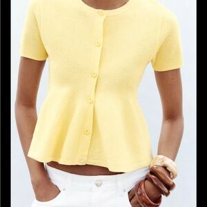 Zara Yellow Button Down Short Sleeve Top